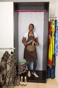 Een schort gemaakt in opdracht voor Yebba Styling. Yebba Styling geeft kleur-, kleding- en stijladviezen en is gevestigd in Eindhoven | Naai- en verstelwerk